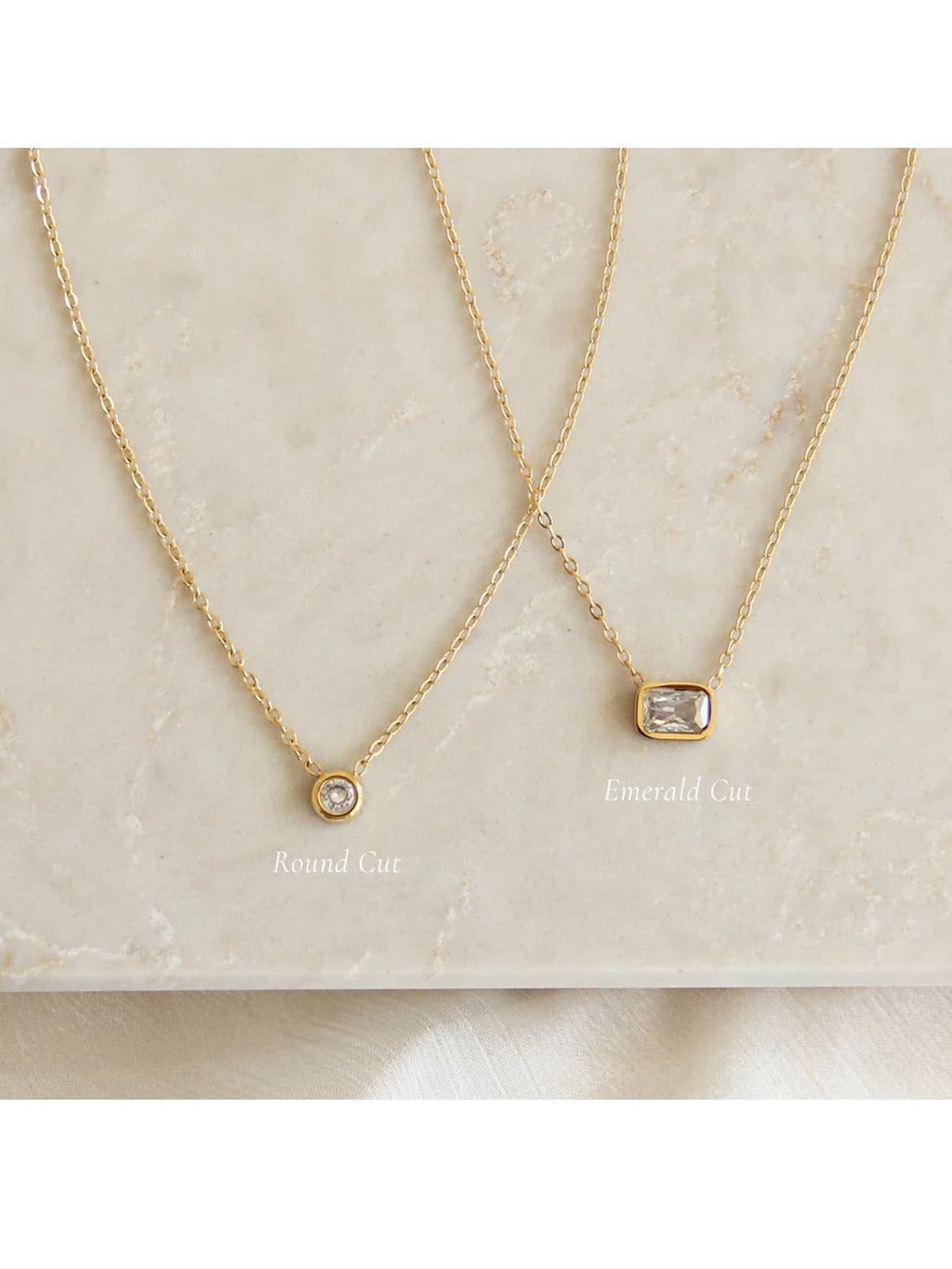 Gold Bezel Emerald Stone Necklace 6mm
